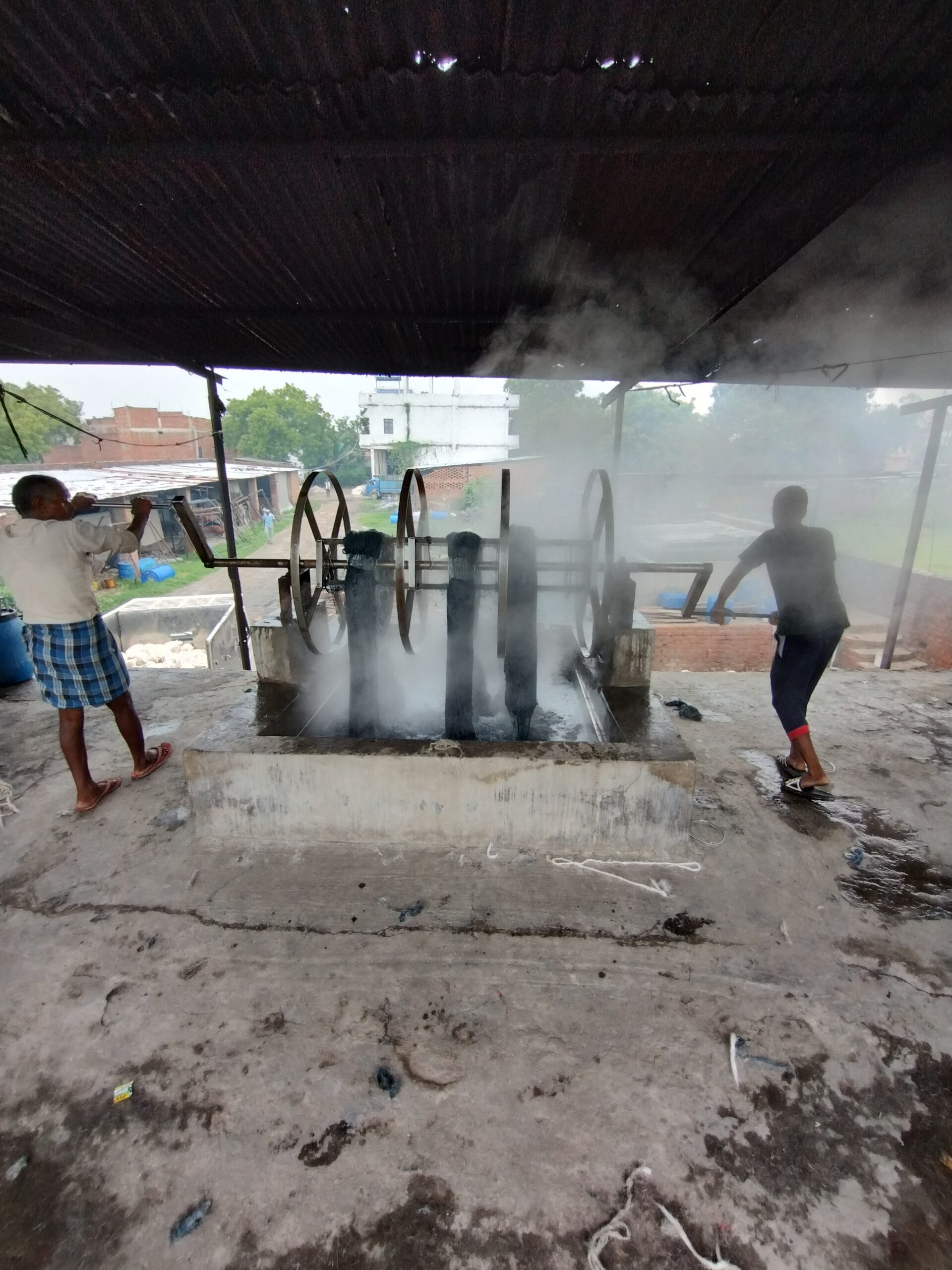 Our Heroes Behind the Loom: The Hands That Define True Luxury